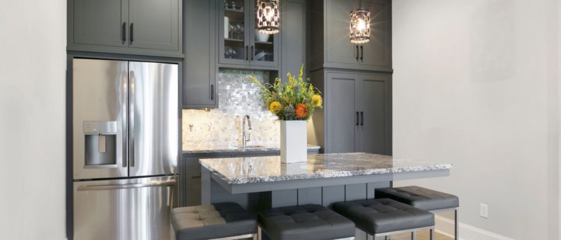 If You Want Your Kitchen to Look Like Something Out of a Remodeling Magazine, Contract RUPP Family Builders Today.