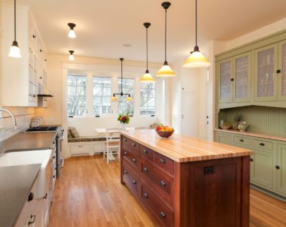 A family-owned business, RUPP's remodeling contractors will handle the entire process of your dream home project and kitchen remodel, from detail-oriented artistic stone design to new floors.