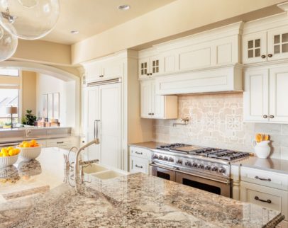 Get the best remodeling contractor for your Aurora kitchen remodel or bath remodel with RUPP. We are the smart choice for kitchen renovation in Aurora, OR.